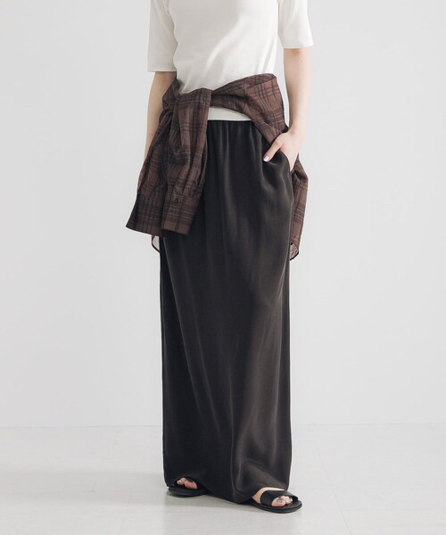 URBAN RESEARCH（アーバンリサーチ）の「キュプラレーヨンギャザーIラインスカート（スカート・レディース・BROWN/BEIGE・36/38）」の5枚目の写真