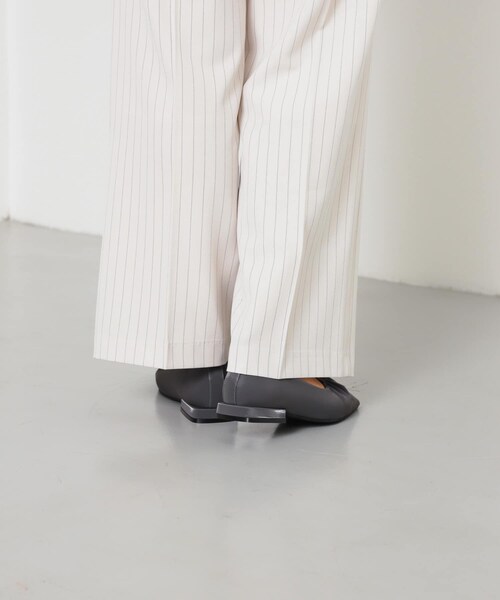 SENSE OF PLACE by URBAN RESEARCH（センスオブプレイスバイアーバンリサーチ）の「シャイニーギャザーフラットシューズ（パンプス・レディース・YELLOW/BLACK/CHARCOAL・S/M/L）」の18枚目の写真
