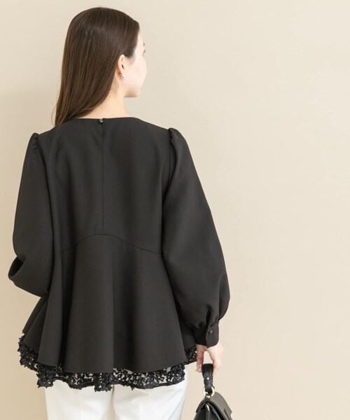 URBAN RESEARCH ROSSO（アーバンリサーチロッソ）の「『WEB限定』レイヤードペプラムブラウス（シャツ/ブラウス・レディース・OFF×OFF/BLK×BLK・Free）」の21枚目の写真