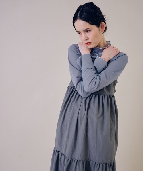 THE GOODLAND MARKET(ザグッドランドマーケット)の「『別注』MIDIUMISOLID×TGM RE-Volume camisole one-piece(ワンピース・レディース・GRAY/GREIGE/BLACK・one)」の18枚目の写真