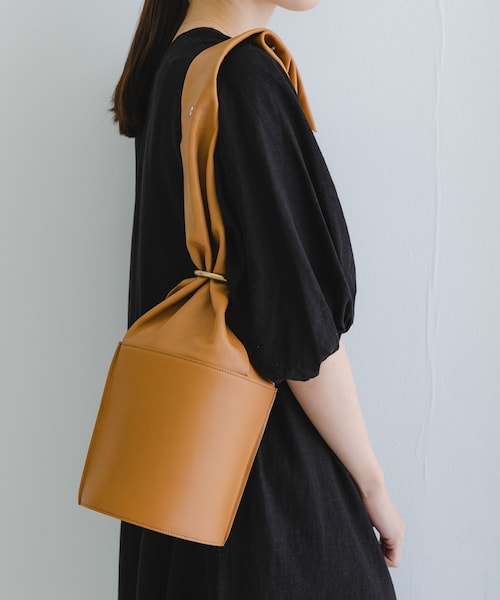 URBAN RESEARCH（アーバンリサーチ）の「MARROW SCARF TUBE