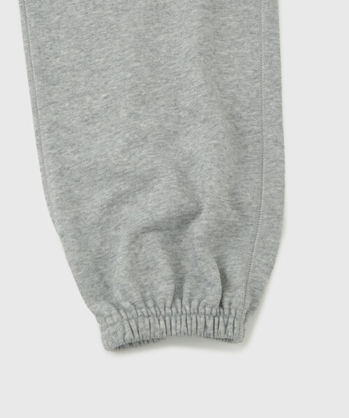 ADAM ET ROPE'（アダムエロペ）の「【KYOU/キョウ】ATHLETIC.01 Action Local Sweat Pants（その他パンツ・メンズ・グレー/ブルー・1/2）」の9枚目の写真
