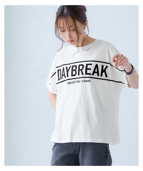 nissen（ニッセン）の「【選べる柄】吸汗速乾オーバーサイズプリントドルマンスリーブＴシャツ（Tシャツ/カットソー・レディース・杢グレー:バックデカロゴ/黒:バックデカロゴ/チャコール:センターロゴ/オフホワイト:センターロゴ/モカ:タテロゴ/カーキ:スターロゴ/オフホワイト:バックロゴ/杢グレー:バックロゴ・S~M/L~LL）」の9枚目の写真