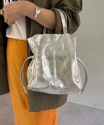 【美品】SHENERY レザー巾着ショルダーバッグ レザー巾着ショルダーバッグ（ショルダーバッグ）｜SHENERY