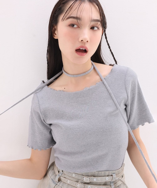 one after another NICE CLAUP（ワンアフターアナザーナイスクラップ）の「チョーカー付き/ストーンロゴテレコトップス（Tシャツ/カットソー・レディース・オフホワイト/ピンク/グレー/レッド/ホワイト系その他/ブラック系その他・FREE）」の4枚目の写真