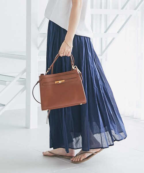 un dix cors（アンディコール）の「《予約》ひねり金具ハンドバッグ（ハンドバッグ・レディース・ブラック/ブラウン・F）」の2枚目の写真