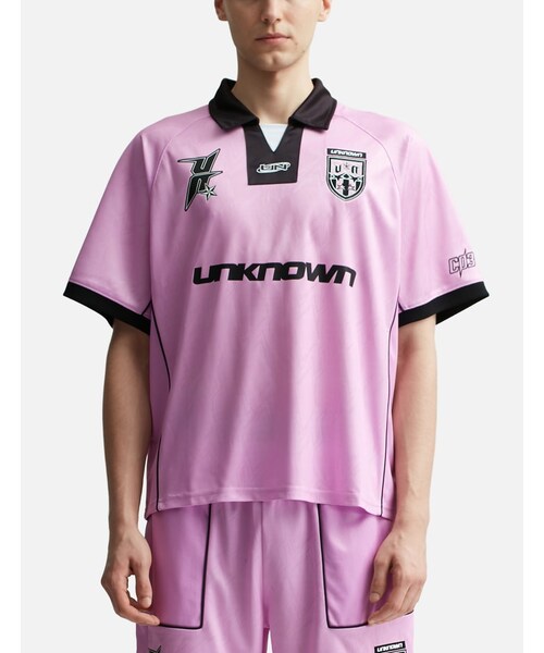 UNKNOWN.(アンノウン)の「Pink Monogram Football Shirt(その他・メンズ・Pink・S/M/L/XL)」の3枚目の写真