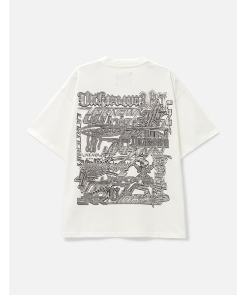UNKNOWN.（アンノウン）の「White Multi Logo Iced Out T-shirt（その他・メンズ・White・S/M/L/XL）」の2枚目の写真
