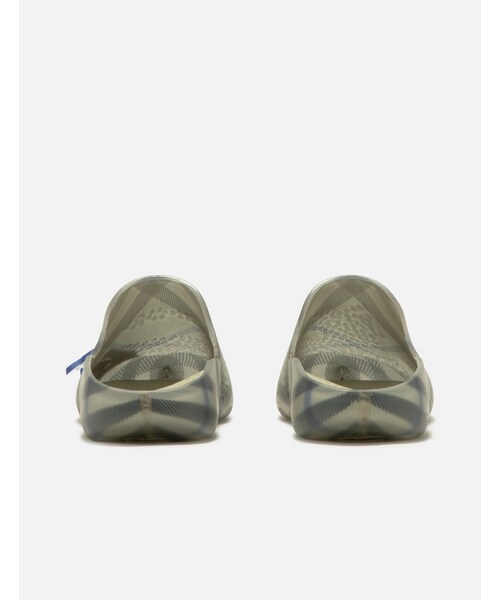 BURBERRY（バーバリー）の「LF STINGRAY CLOG（その他・レディース・Lichen LP Check・EU 37/EU 38/EU 39/EU 40）」の4枚目の写真