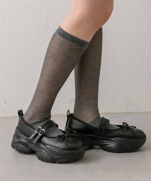 OLIVE des OLIVE（オリーブデオリーブ）の「シアルーズソックス（ソックス/靴下・レディース・ホワイト/ライトグレー/ブラック・FREE）」の3枚目の写真