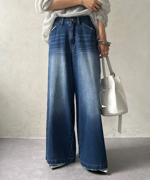 DouDou（ドゥドゥ）の「ストレッチワイドフレアデニム（デニムパンツ・レディース・ブルー/インディゴブルー・36/38）」の2枚目の写真