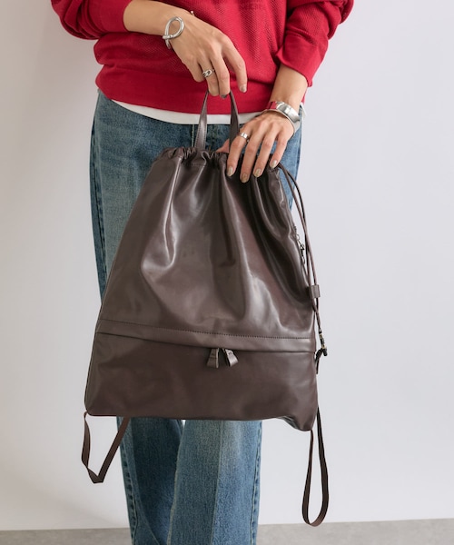 RIVE DROITE（リヴドロワ）の「予約【R.good(アールドットグッド)】ナップショルダー（ショルダーバッグ・レディース・ブラック/ダークブラウン・F）」の2枚目の写真