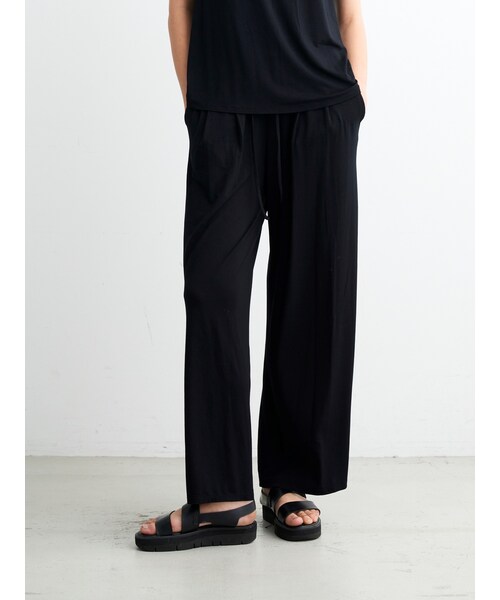 three dots（スリードッツ）の「トラベルライン パンツ（）」 - WEAR