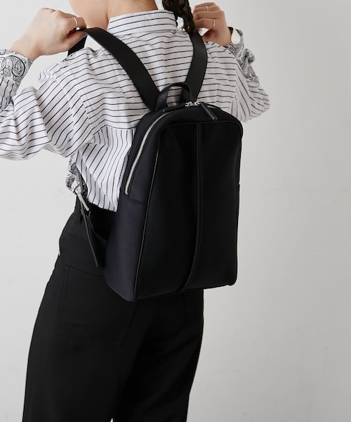 kawa-kawa カワカワ イア パピヨネ レザー使い WET素材 日本製