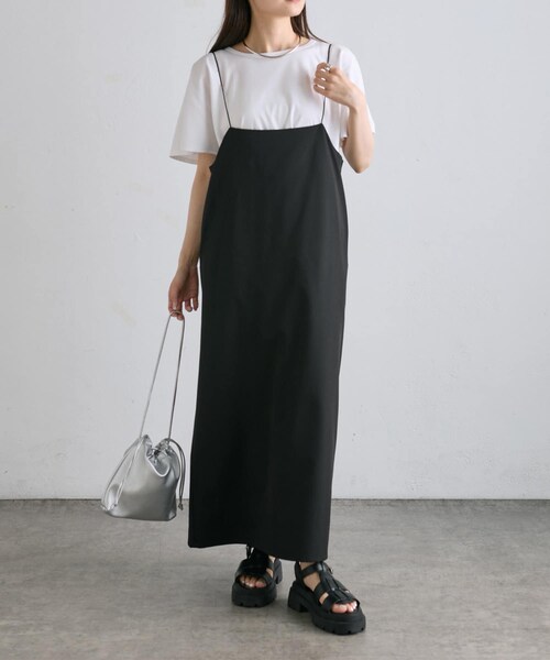 PUAL CE CIN(ピュアルセシン)の「【SET ITEM】袖フレアTシャツ+ナローシルエットジャンスカセット(ワンピース/ドレス・レディース・ブラック・FREE)」の1枚目の写真