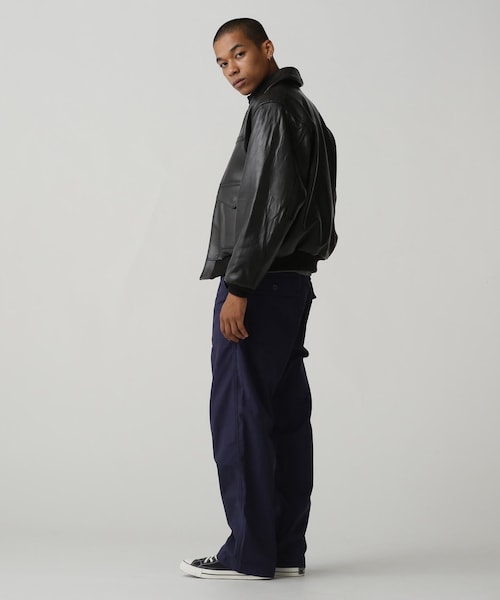 AVIREX（アヴィレックス）の「A-2 FLIGHT JACKET ANTIQUE LANB / A-2 フライトジャケット アンティークラム / AVIREX（ジャケット/アウター・ブラック/ブラウン・36/38/40/42/44）」の4枚目の写真