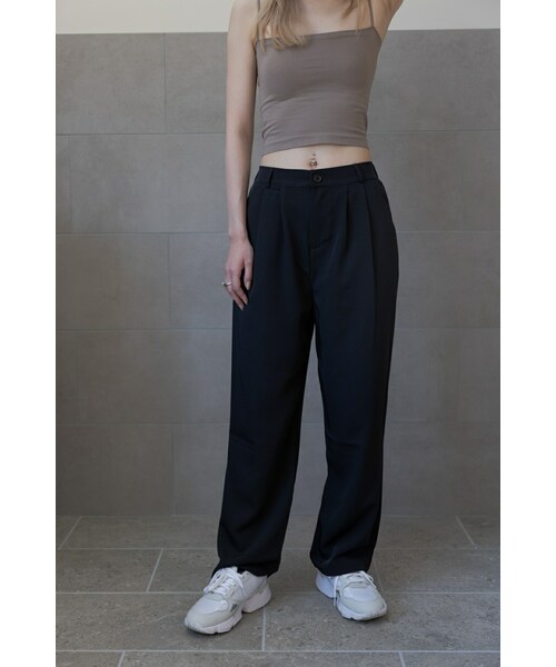 SALTMINT(ソルトミント)の「〔 選べる4size / 3color 〕2タックハイウエストスラックス(スラックス・レディース・ホワイト/ブラック/その他・S/M/L/XL)」の2枚目の写真