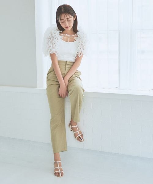 mysty woman（ミスティウーマン）の「ヨークタックテーパードパンツ（その他・レディース・グレー15/ベージュ52/ダークブラウン58・F）」の10枚目の写真