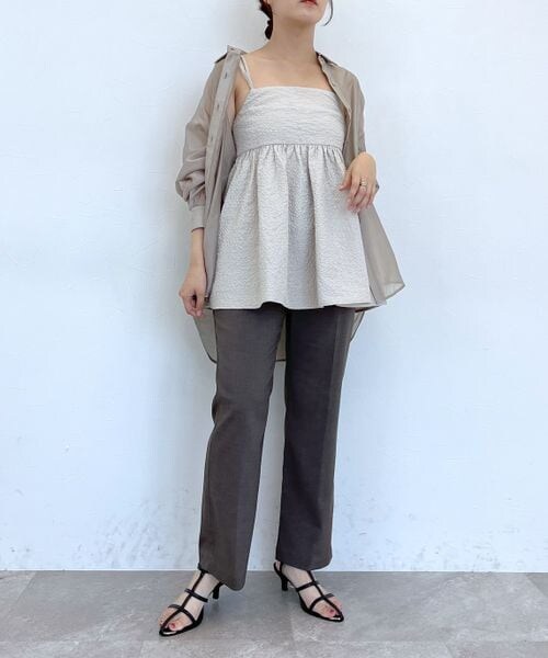 mysty woman（ミスティウーマン）の「ヨークタックテーパードパンツ（その他・レディース・グレー15/ベージュ52/ダークブラウン58・F）」の16枚目の写真