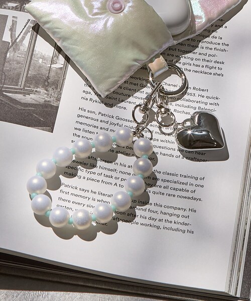 Lattice（Lattice）の「ハート付きオーロラチャーム（チャーム・レディース・ピンク/ホワイト・FREE）」の2枚目の写真