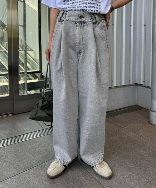 CIAOPANIC TYPY（チャオパニックティピー）の「【WEB限定】【SOUNDS GOOOOD / サウンズグッド】デニム＆コーデュロイグルカパンツ（パンツ・レディース・オフホワイト/ブラウン/ブラック/サックスブルー/インディゴブルー/グレー・ONE）」の3枚目の写真