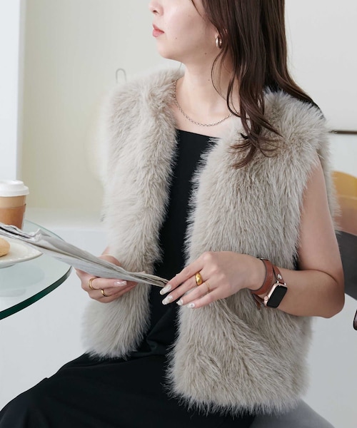 DISCOAT（ディスコート）の「ショートファーベスト（）」 - WEAR