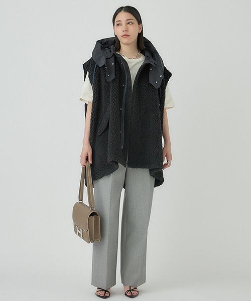 Chaos(カオス)の「◇VACHEMENT◇別注ボアベスト()」 - WEAR Chaos(カオス)の「◇VACHEMENT◇別注ボアベスト()」 - WEAR