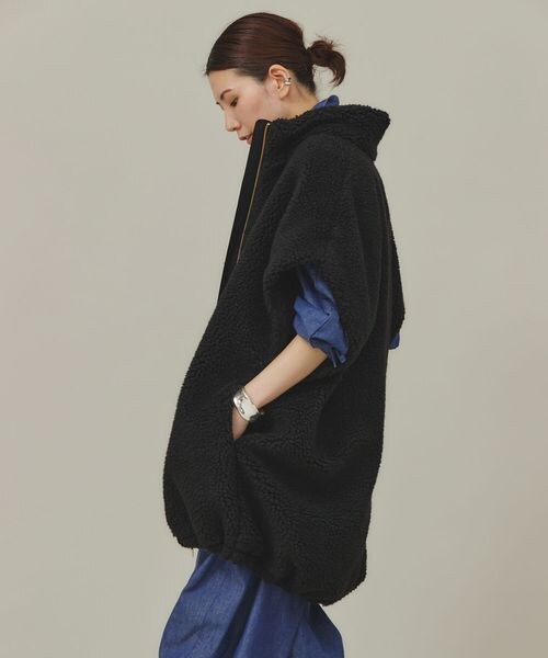 Curensology（カレンソロジー）の「ボアスタンドジップブルゾン