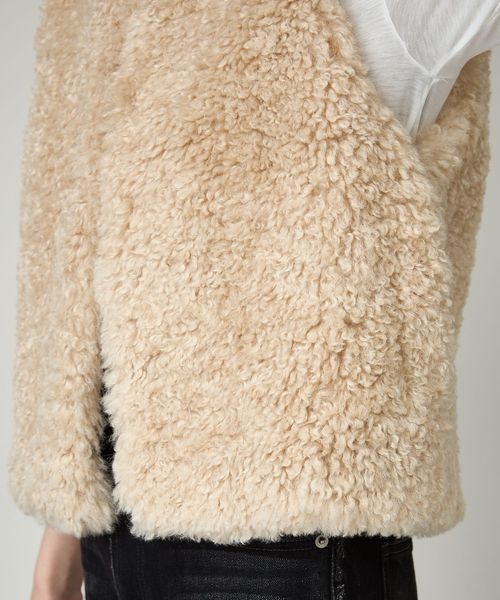 Curensology（カレンソロジー）の「カーリーショートベスト（）」 - WEAR