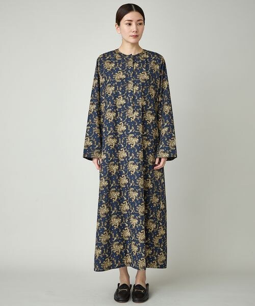 Curensology（カレンソロジー）の「ペイズリープリントワンピース