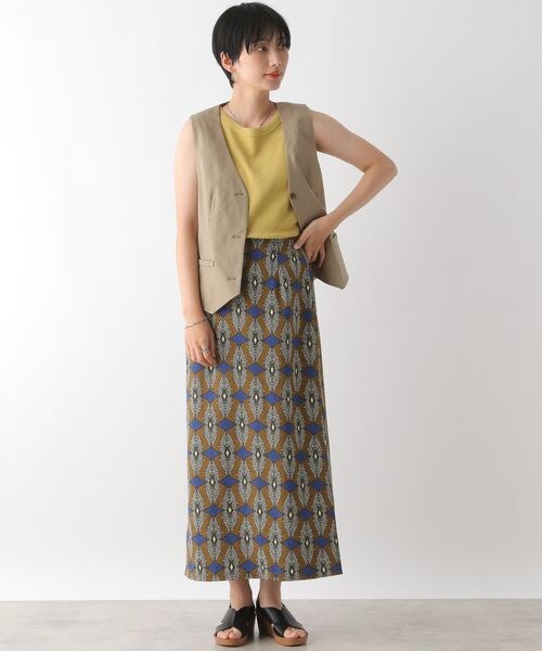 LEPSIM（レプシィム）の「アフリカンプリントナロースカート（スカート・レディース・レッド35/ブラウン55/ブルー85・FREE SIZE）」の11枚目の写真