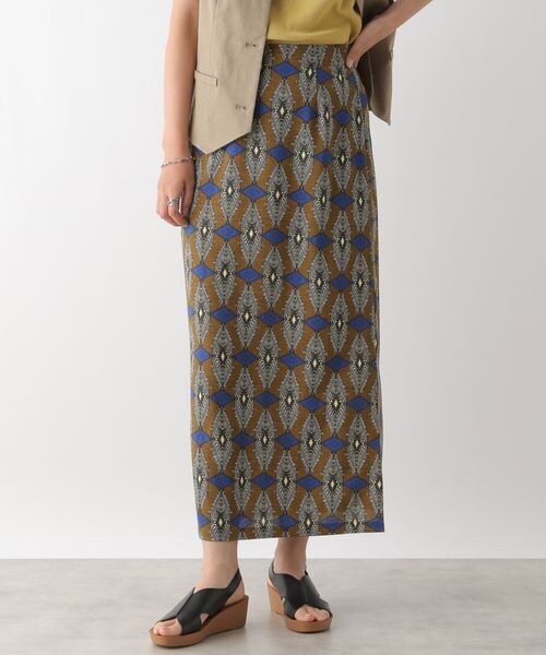 LEPSIM（レプシィム）の「アフリカンプリントナロースカート（スカート・レディース・レッド35/ブラウン55/ブルー85・FREE SIZE）」の10枚目の写真