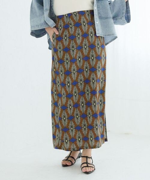 LEPSIM（レプシィム）の「アフリカンプリントナロースカート（スカート・レディース・レッド35/ブラウン55/ブルー85・FREE SIZE）」の19枚目の写真