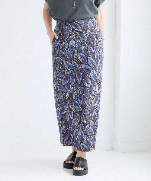 LEPSIM（レプシィム）の「アフリカンプリントナロースカート（スカート・レディース・レッド35/ブラウン55/ブルー85・FREE SIZE）」の21枚目の写真