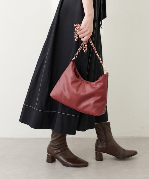 natural couture（ナチュラルクチュール）の「フリルショルダーバッグ（ショルダーバッグ・レディース・アイボリー/ボルドー/ブラック・FREE）」の3枚目の写真