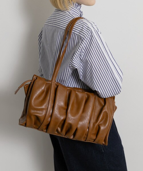 THE GOODLAND MARKET（ザグッドランドマーケット）の「ALICE MARTHA　RABBAH（トートバッグ・レディース・BLACK/TAN・Free）」の2枚目の写真