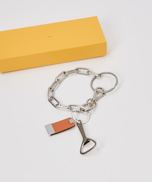 Lui's（ルイス）の「CRISTY POLICE CHAIN CHARM DIPLO FJORD（キーホルダー・メンズ・ブラック/トープ/オレンジ・F）」の3枚目の写真