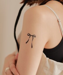 水なしで貼れるタトゥーシール(モノトーン）