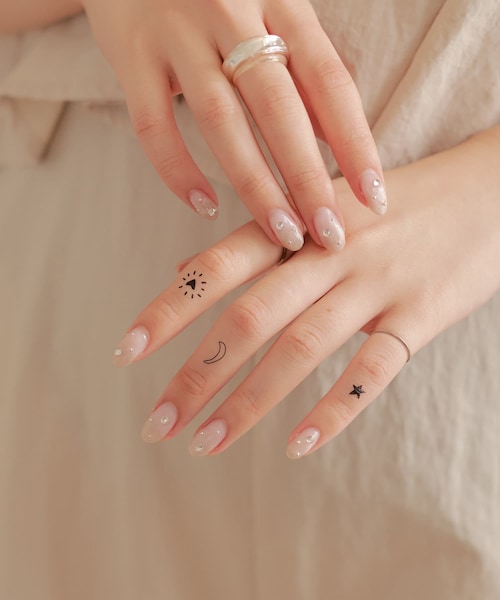 Lattice（Lattice）の「水なしで貼れるタトゥーシール(モノトーン）（ハンドケア/ハンドクリーム・レディース・その他1/その他2/その他3/その他4・FREE）」の4枚目の写真