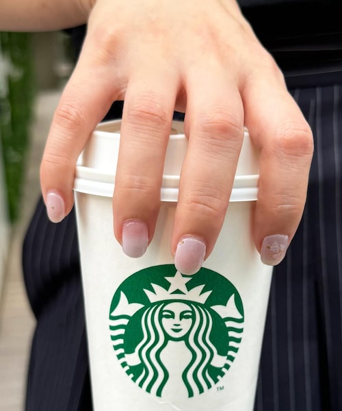 Lattice(Lattice)の「貼るだけ簡単ジェルネイルシール(ショート)(ハンドケア/ハンドクリーム・レディース・ブルー/ピンクベージュ/ピンク/レッド系その他/ブラウン・FREE)」の3枚目の写真