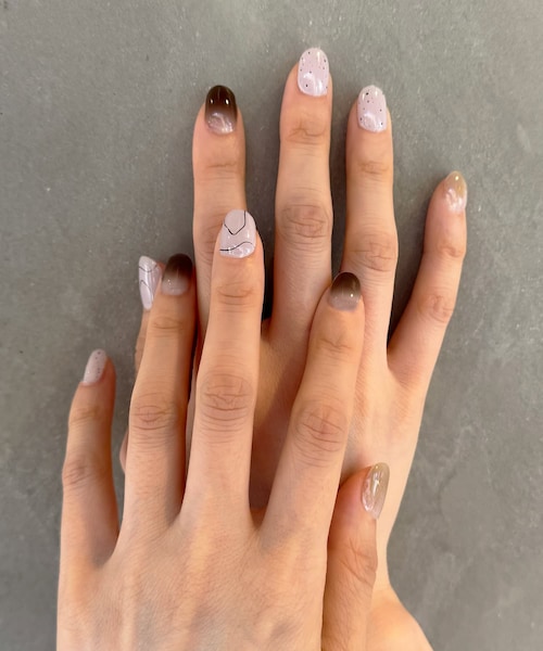 Lattice(Lattice)の「貼るだけ簡単ジェルネイルシール(ショート)(ハンドケア/ハンドクリーム・レディース・ブルー/ピンクベージュ/ピンク/レッド系その他/ブラウン・FREE)」の2枚目の写真