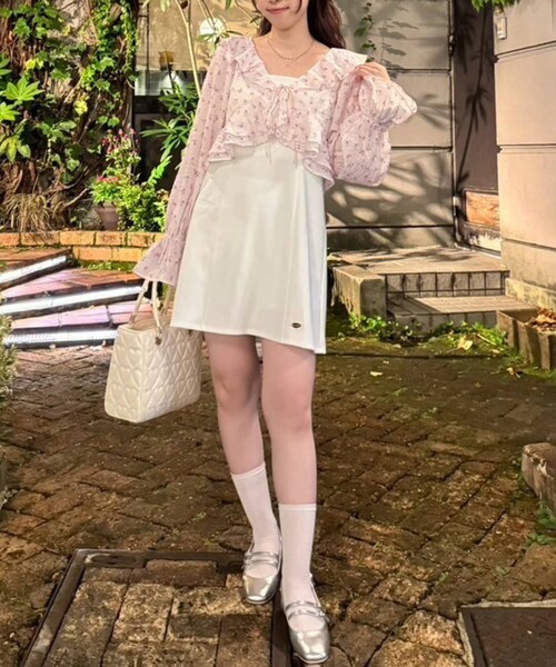 one after another NICE CLAUP（ワンアフターアナザーナイスクラップ）の「【スタッフ企画】フリルブラウスセットミニワンピース（ワンピース/ドレス・レディース・オフホワイト/サックスブルー/ピンク・FREE）」の3枚目の写真