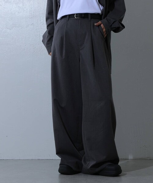 COLONY 2139（コロニートゥーワンスリーナイン）の「メランジサイドラインパンツ（パンツ・レディース・グレー/チャコールグレー/ネイビー・S/M）」の2枚目の写真