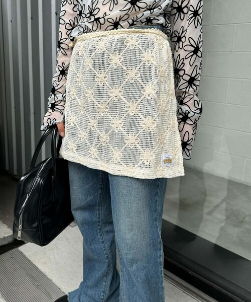 CIAOPANIC TYPY(チャオパニックティピー)の「【HELLO.SANFRANCISCO】フラワー刺繍レース巻きスカート(スカート・レディース・アイボリー・ONE)」の1枚目の写真