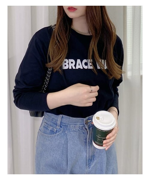 INGNI（イング）の「【秋の新作】【WEB限定】アソートロングTシャツ（トップス・レディース・ｵﾌﾎﾜｲﾄ/ｸﾛA/ｵﾌﾎﾜｲﾄ/ｸﾛ/ｵﾌﾎﾜｲﾄ/ｼﾙﾊﾞｰ/ﾁｬｺｰﾙｸﾞﾚｰ/ｵﾌﾎﾜｲﾄA/ｸﾛ/ｵﾌﾎﾜｲﾄ/ｸﾛ/ｼﾙﾊﾞｰ/ｸﾛ/ｵﾌﾎﾜｲﾄA/ﾗｲﾄﾍﾞｰｼﾞｭ/ｸﾛ・M）」の7枚目の写真