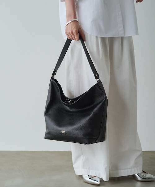 russet（ラシット）の「［WEB限定］レザーワンハンドルショルダー 