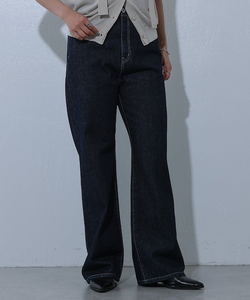 COLONY 2139（コロニートゥーワンスリーナイン）の「ルーズストレートデニム（デニムパンツ・レディース・オフホワイト/ネイビー/ミッドナイトブルー/サックスブルー/ライトグレー・S/M/L）」の3枚目の写真