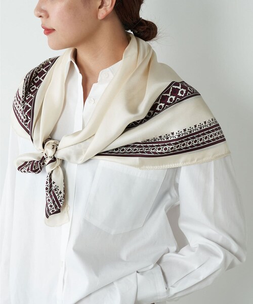 シルクスカーフ