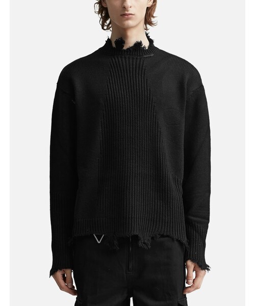 002 - Arc Sculpture Knit Sweater