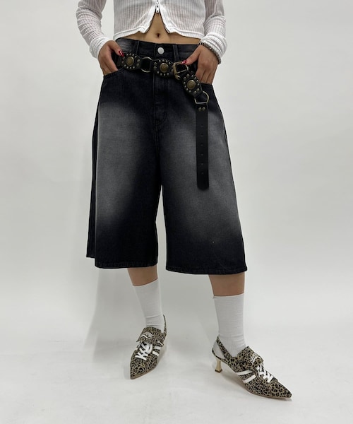 WHO'S WHO gallery（フーズフーギャラリー）の「PSYENCE FICTIONハーフデニム（デニムパンツ・レディース・サックスブルー/ネイビー/ブラック/ブラウン・F）」の2枚目の写真